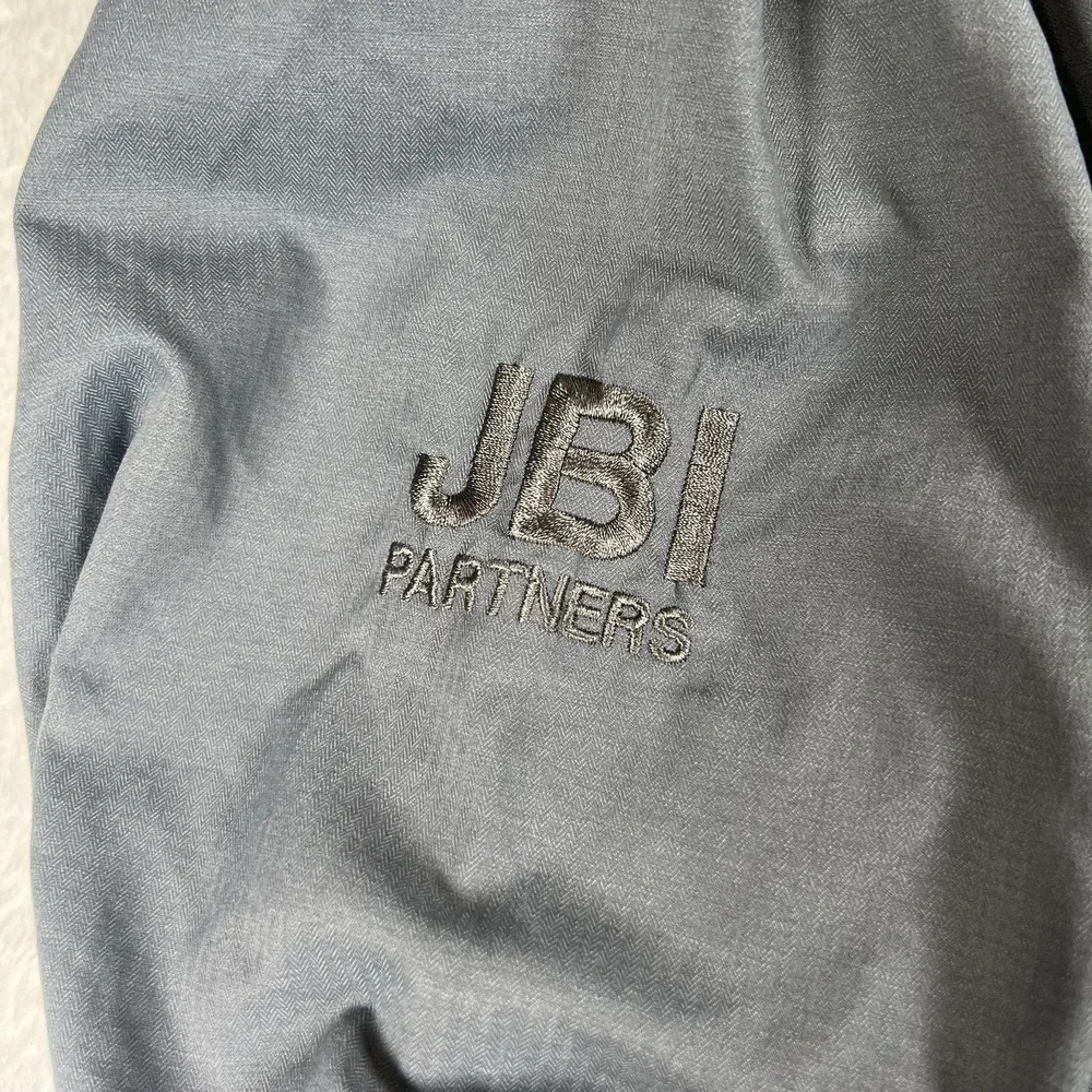 TravisMathew Jacket Mens Large Gray Full‎ Zip Lightweight Golf Windbreaker